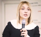 Выступление Натальи Крыловой на 1-й специализированной конференции для индустрии моды "Pro Fashion Retail" с темой по управлению ассортиментом в модном магазине.